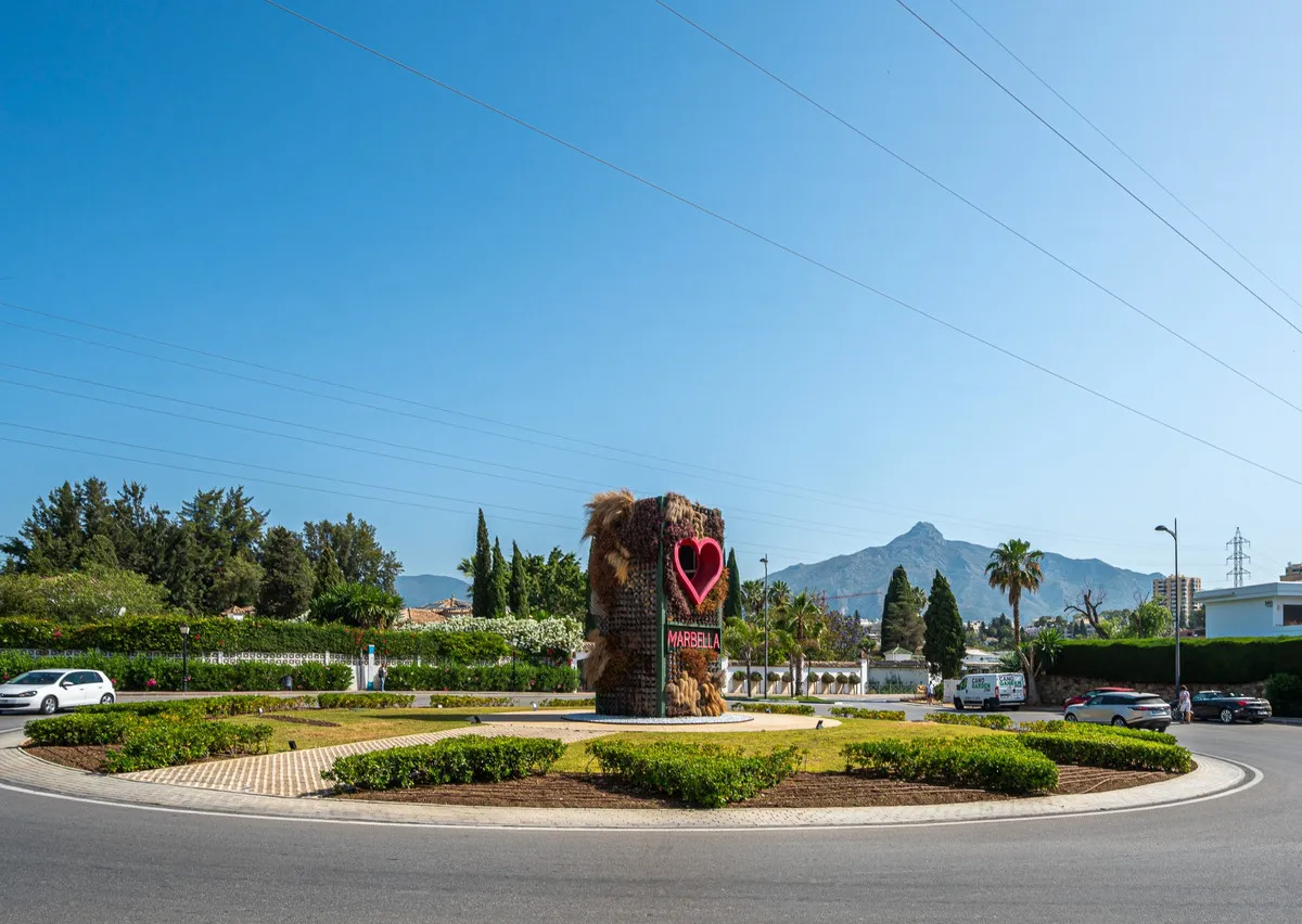 1c58df02-55f4-4de8-8d57-dd861ff36588