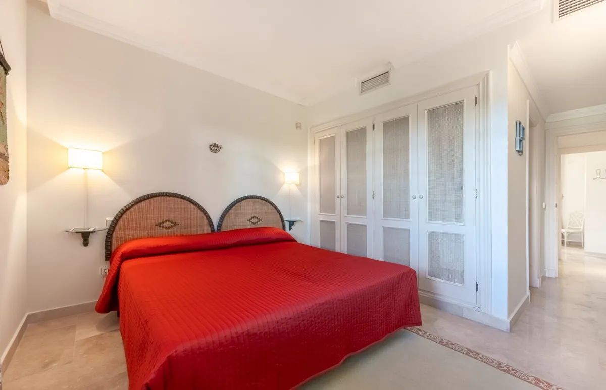 9d6b2a2a-317e-42a9-a623-e264f2baa370