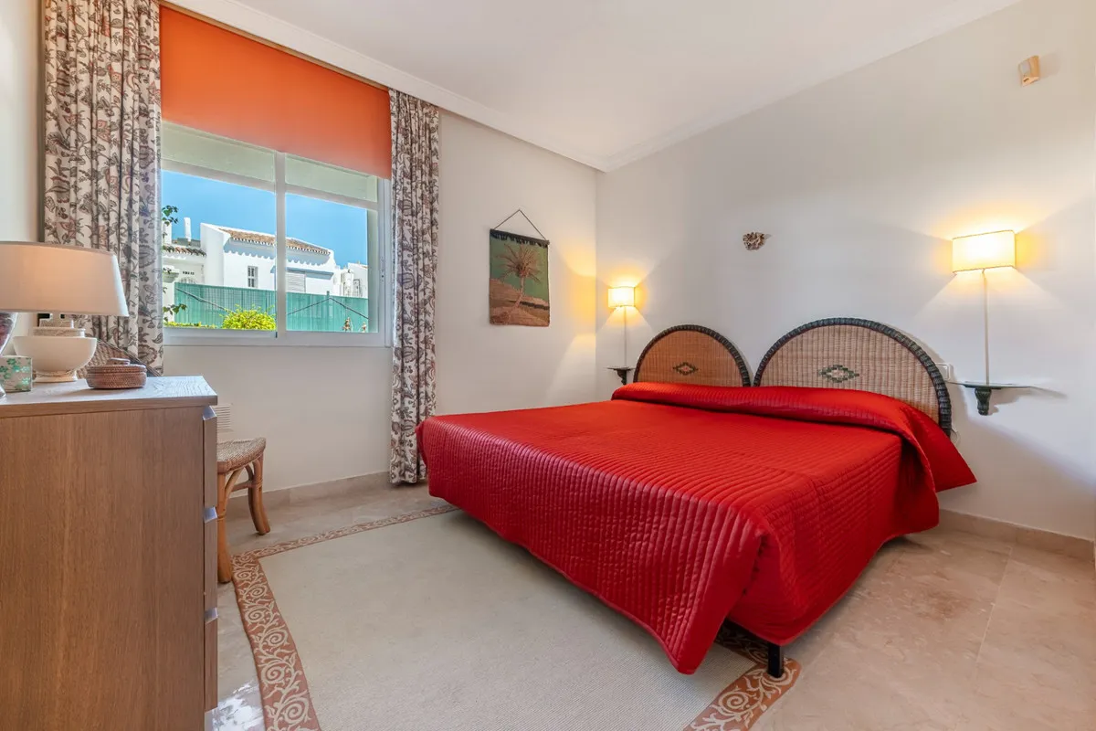 b2812ba3-8af1-482b-8664-b01bf5f62c91