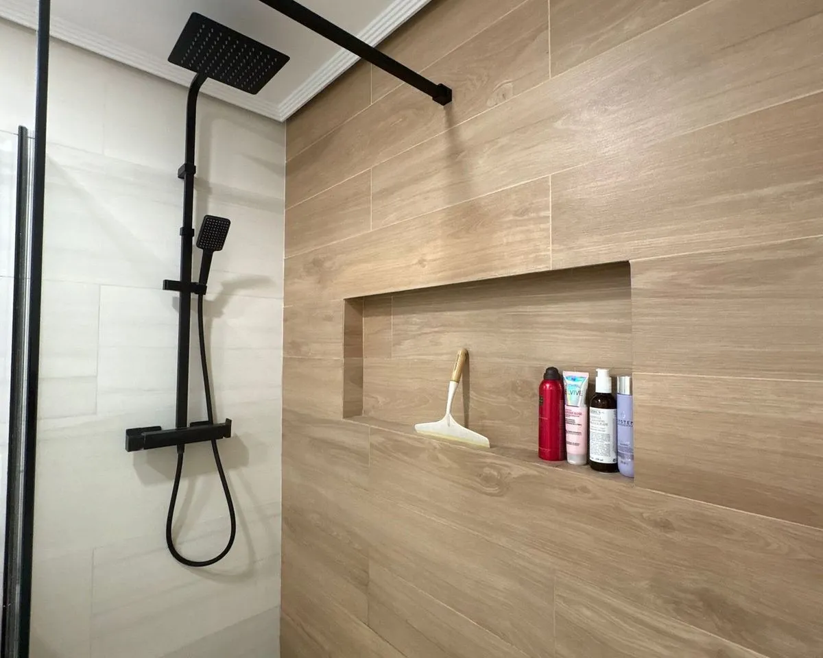 836a2b0e-e779-41a8-a90d-49455f886f9b