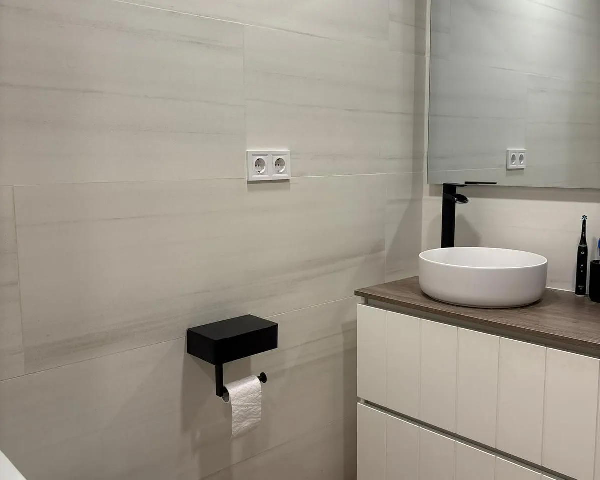 96c673e1-c4e6-4666-8462-99ea77cfe1d3