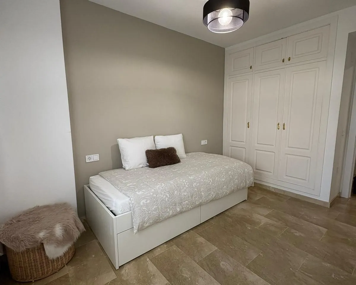 bdaf05d2-8d7c-4c42-9d12-3f0d3f439e8e