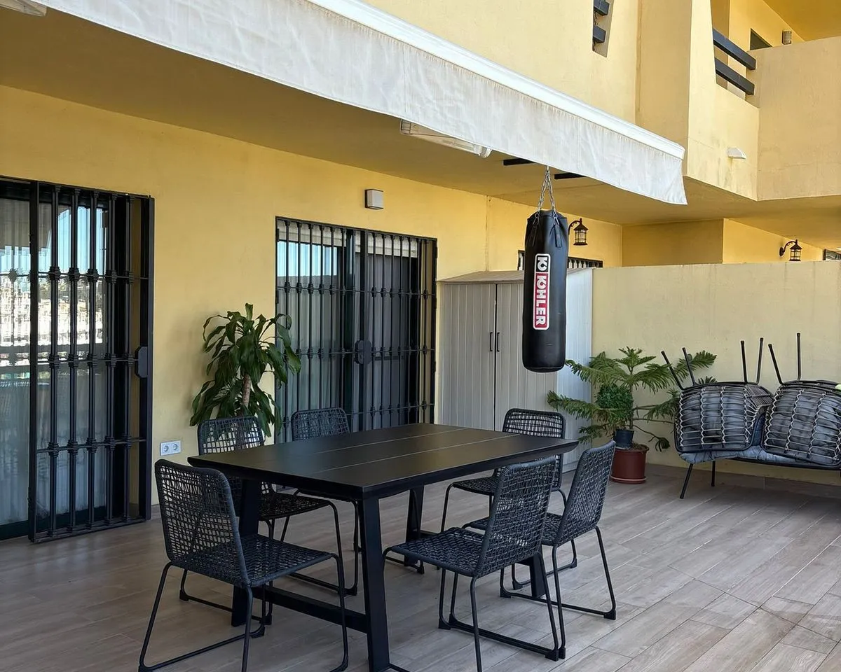 e7404ee9-6863-4e80-b0e2-e2da94841f47