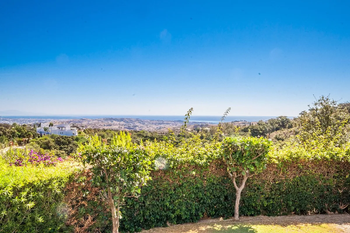 b1b1284f-7978-4eee-8ba7-646ea7be7352