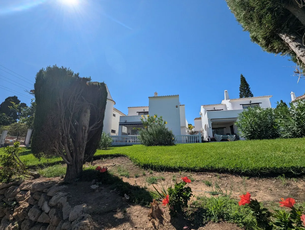 453dc679-588c-465d-905c-cec4f016a38d