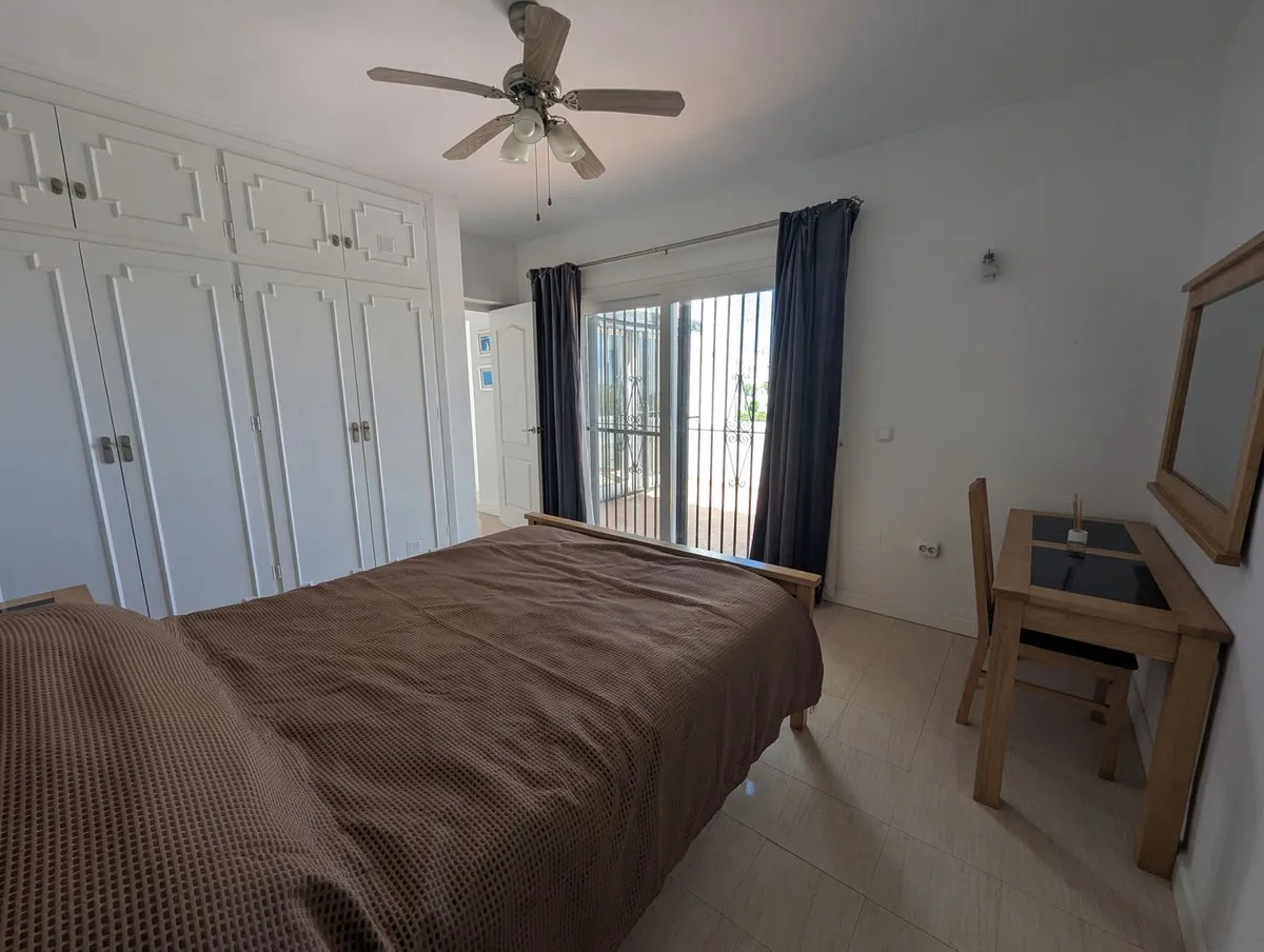 e5e8529b-406f-4650-a747-206feee10a4e