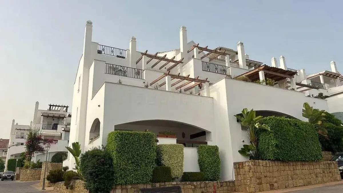 f1464778-ff8c-42e0-9dfd-e7d25c7dc5f2