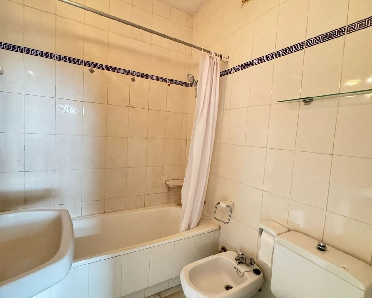 f1736a97-7cb0-4ed5-b877-f9a092c604fb