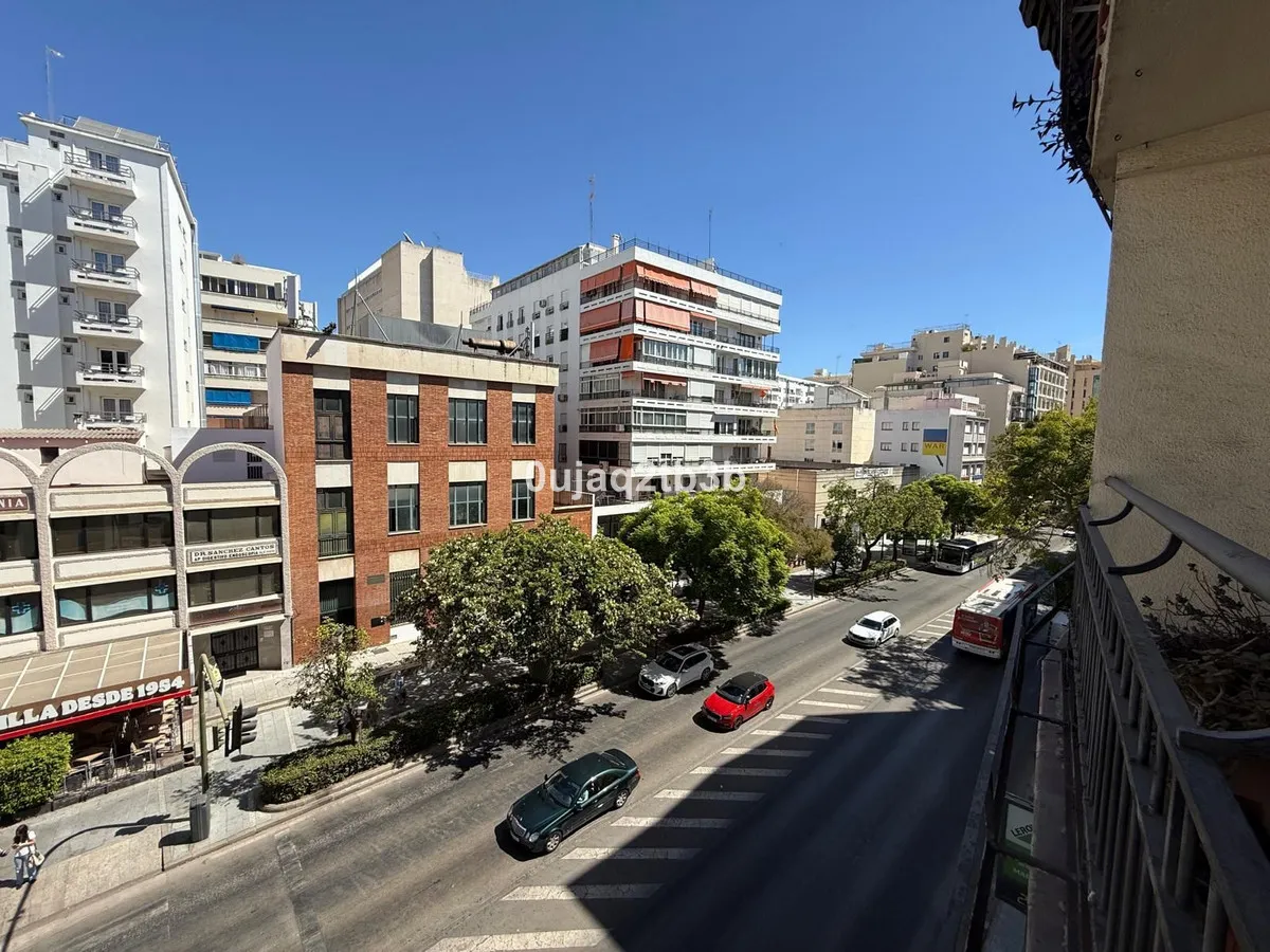 835259b9-15e0-4e53-99ff-8ae48a79471b