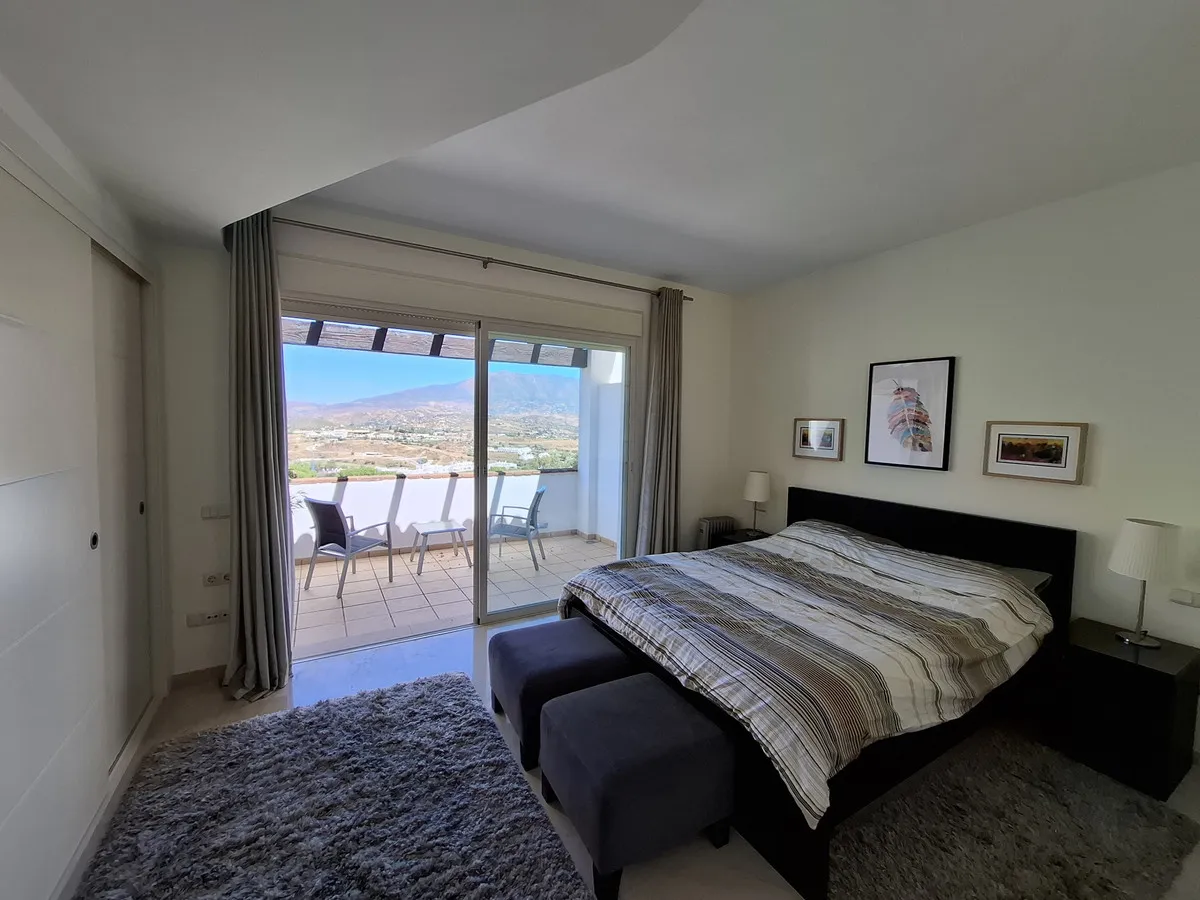 46469454-a22a-444a-a8a4-662014f0e42a