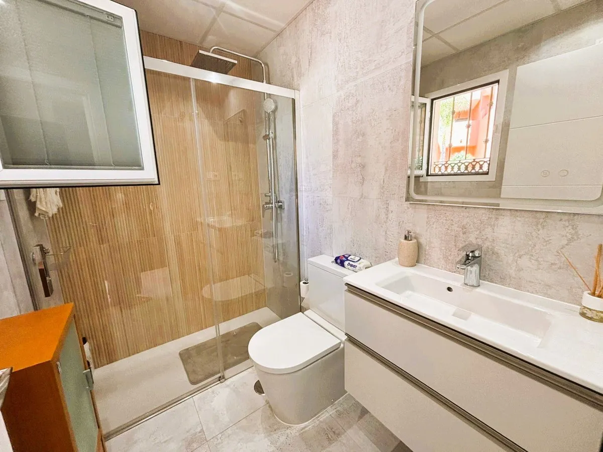 5f4d7775-655d-4d8c-8f56-0c3c39d1297a