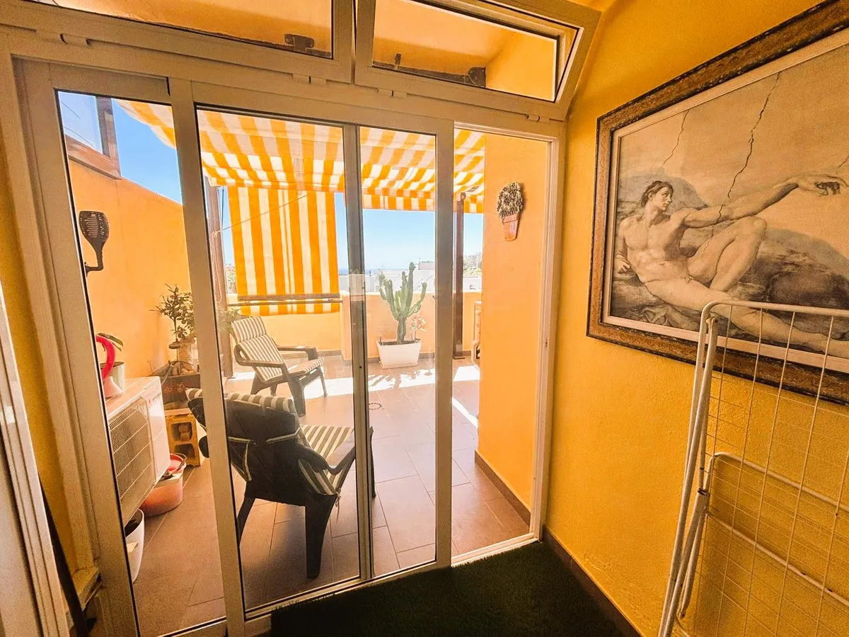 83bbee5b-e256-4043-a238-9853bb37886f