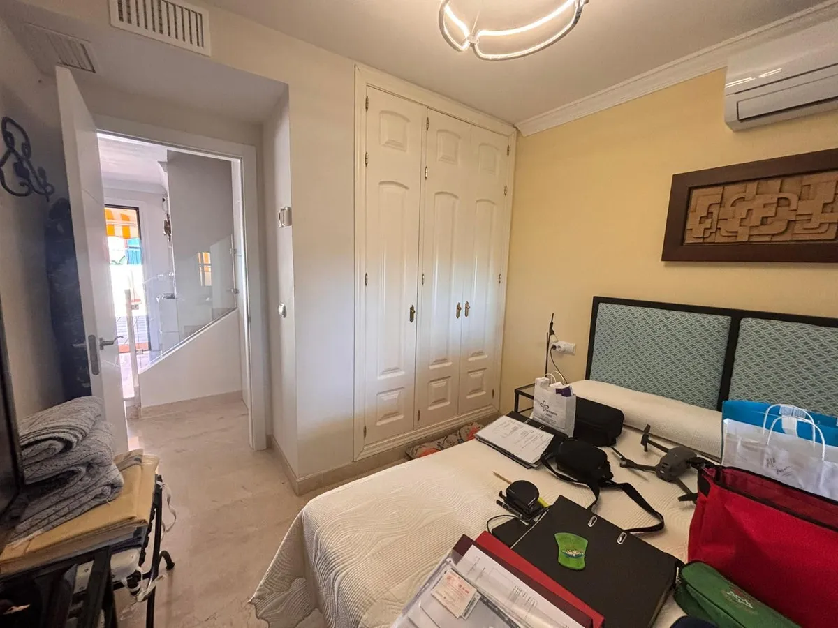 84e82762-baf0-4c8e-bde4-362aa9c4d613