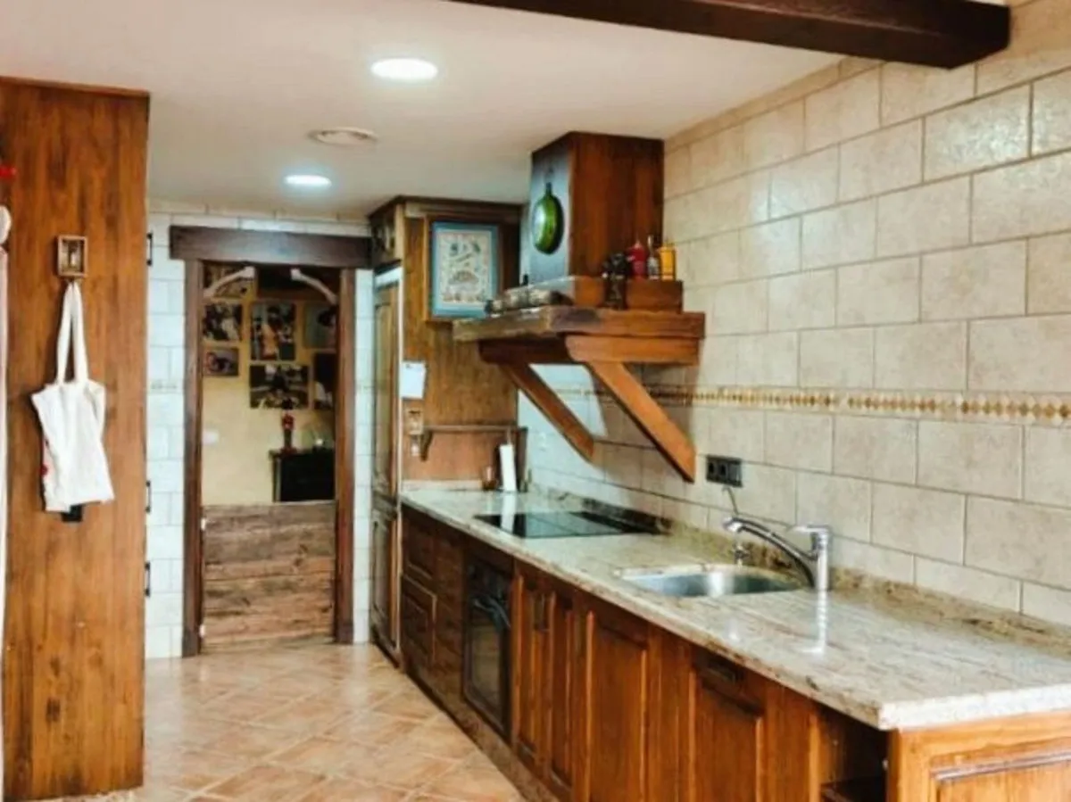 7c2354d0-3a4b-4d82-983b-3258983de317