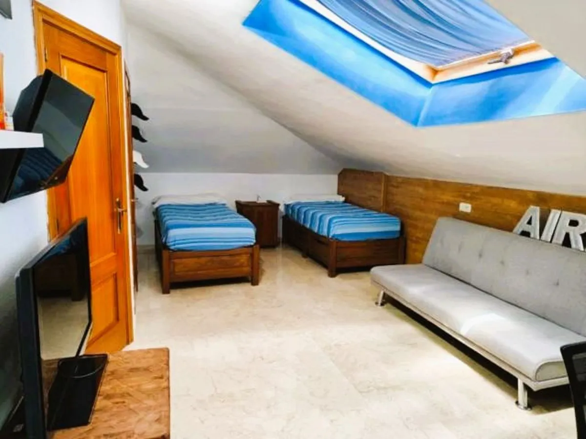 ac944bd5-2d7b-46a5-91fb-8b80b4e39981