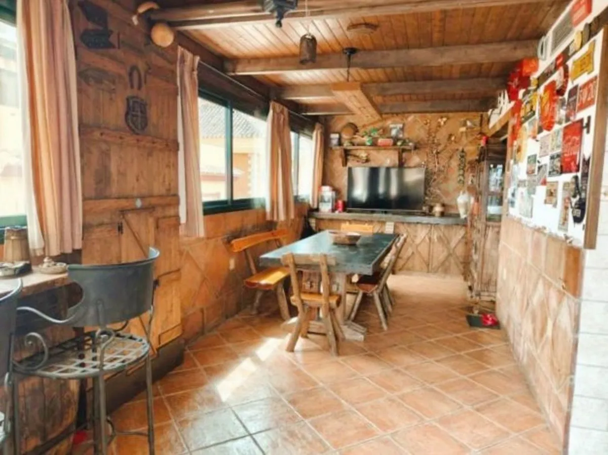 ea1fd9e8-3c5e-486a-9825-3a4e99091999