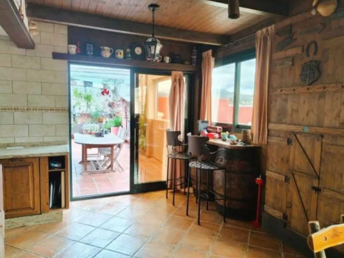 f88fb896-c3e3-4543-8178-f6114f5b8a63