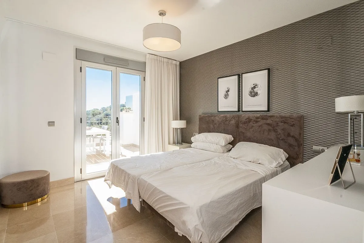 ed699a1b-8f98-4032-9f1f-27df97c5a36c