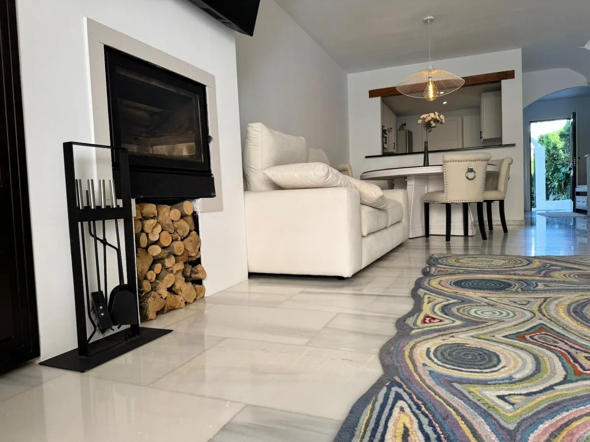 1de18ea0-70f1-4355-b325-29641067ea74