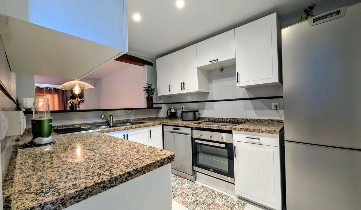 691a5c3e-3630-40f0-9d55-585b158bb9ed