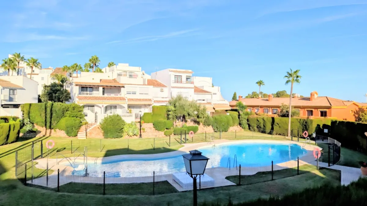 82e5e5f0-235b-43dc-a188-d87af6a37984