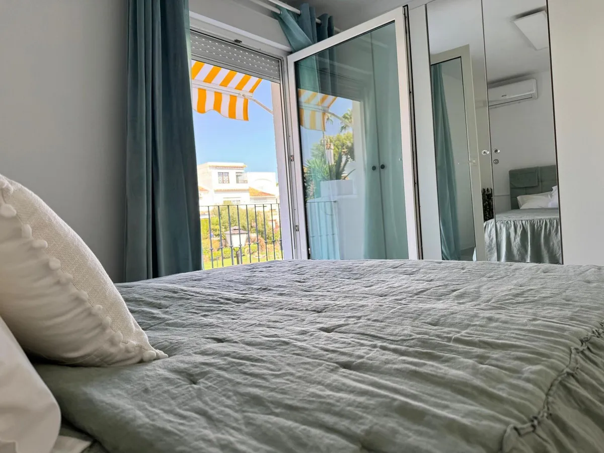 8e4865d3-9b48-4c89-9338-ec8b50dc6c6d