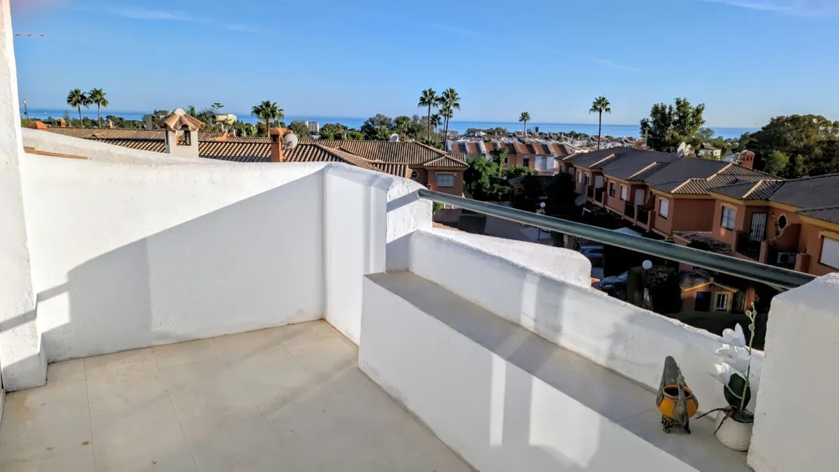 e2fe0553-bc3f-46dd-9e1b-bbf503f8ce13