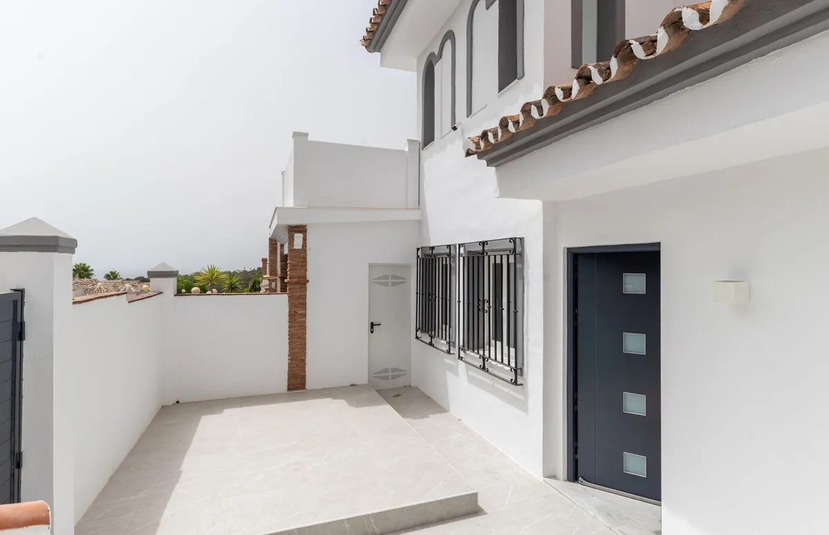 195bbdfd-a972-4997-a66b-de757519ec36