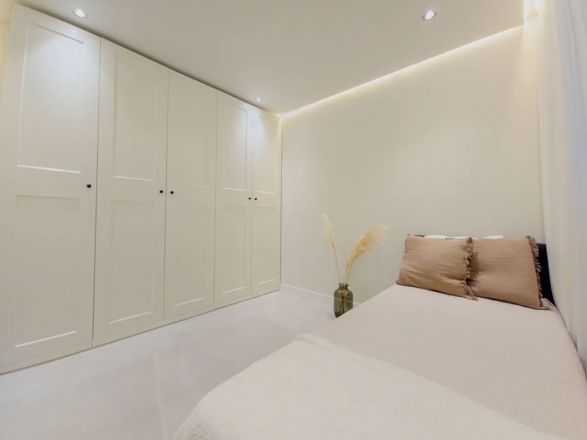 3e0e64ea-f983-45bd-9180-b23921a812c7