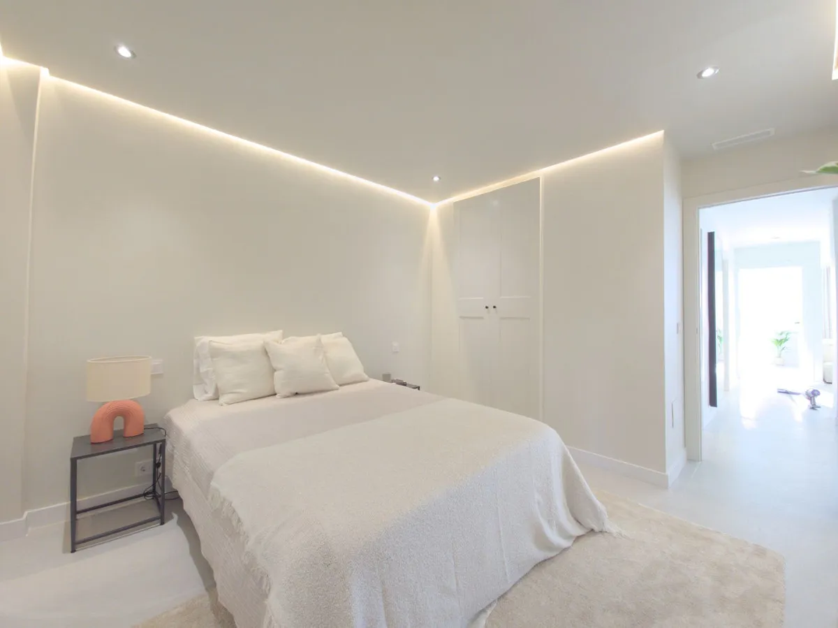 e4b32e6e-fff6-48a0-a251-f39a45811f7d