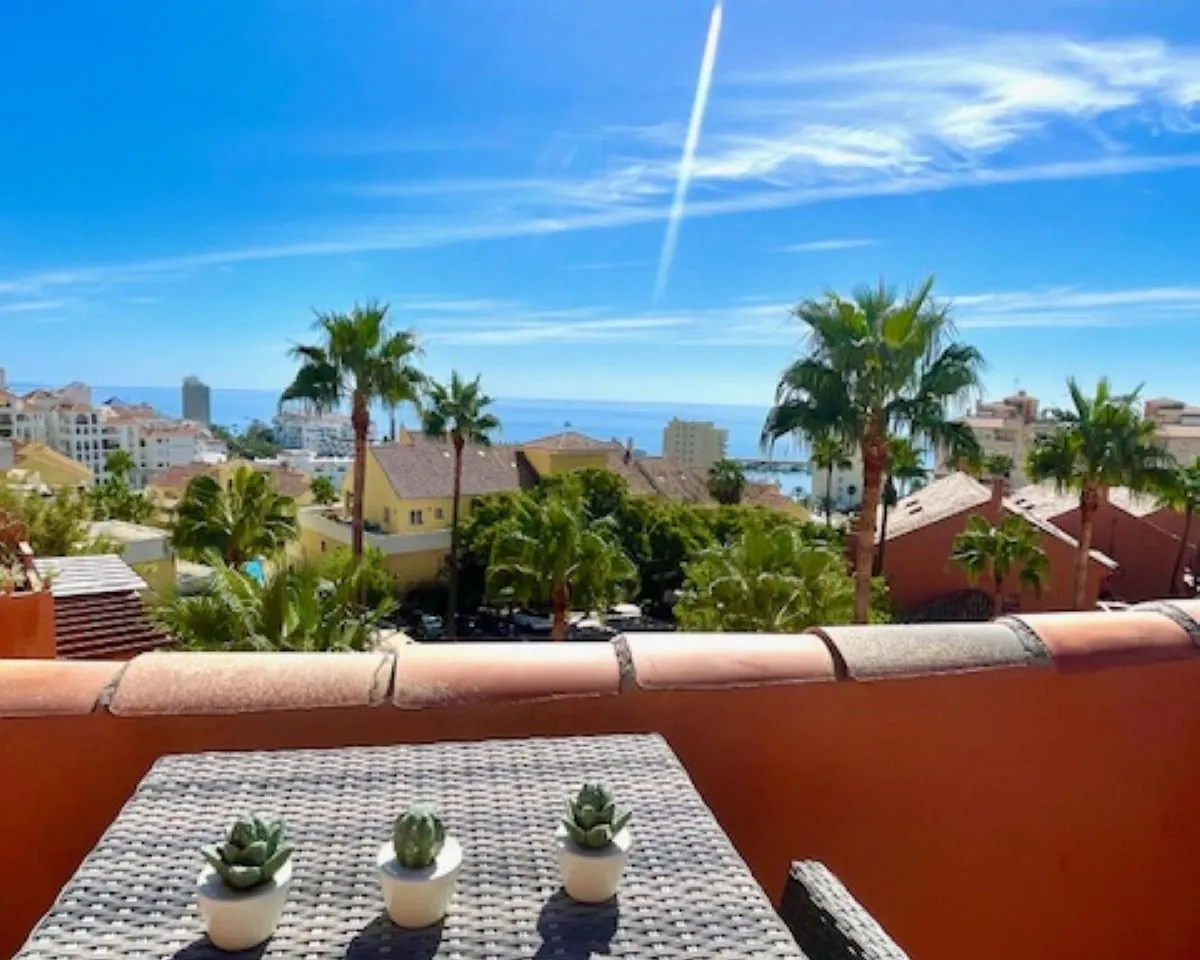 61ccea7b-f7f0-487d-92a7-8e510ffd9f67