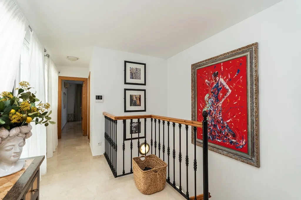 267e4975-0fda-4c41-afae-8dc63eeeb1d2