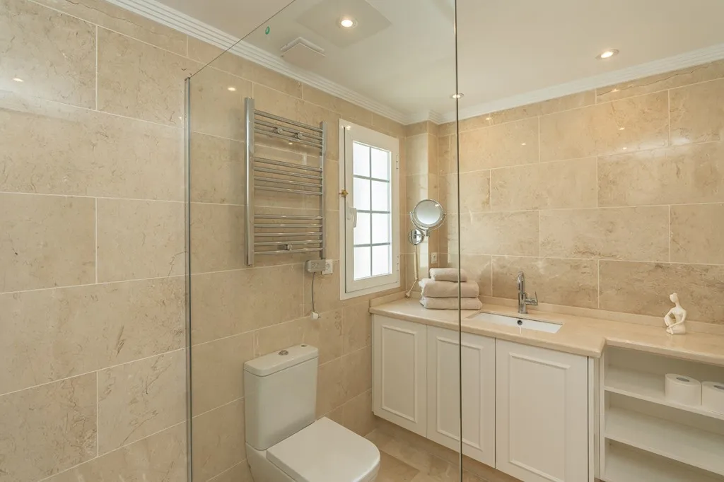 4e1b8038-c0cc-41cc-a88e-dd41ce5a934f