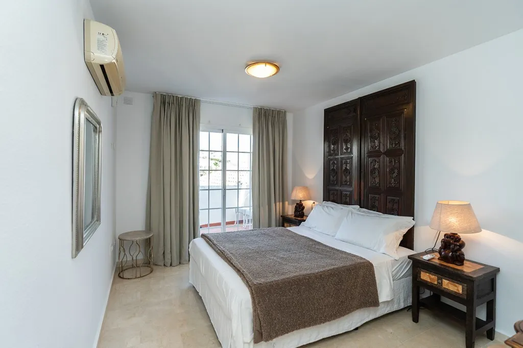 c5962511-eff8-4a88-b70b-415caaf19767