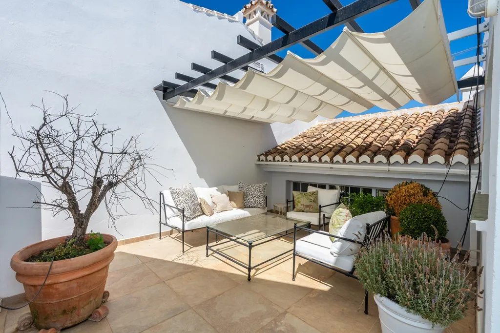 fbf0d5fe-8deb-498d-b561-90223ec381c4