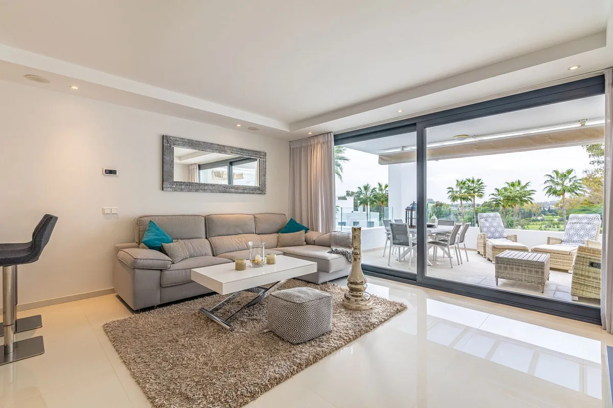 7f86a00f-cebb-44bf-bdcd-cb177fdab282