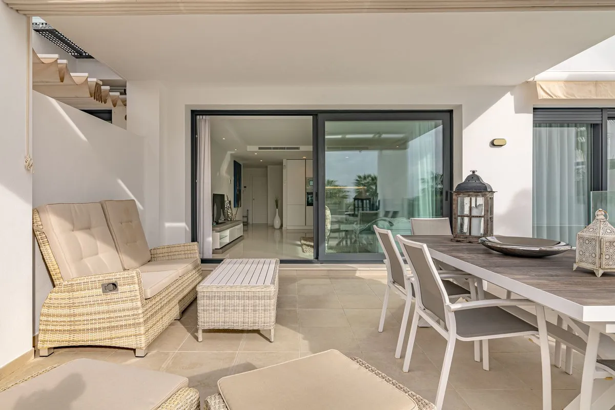 e4ab09c4-f526-4140-89b7-149b0d2cf7e4