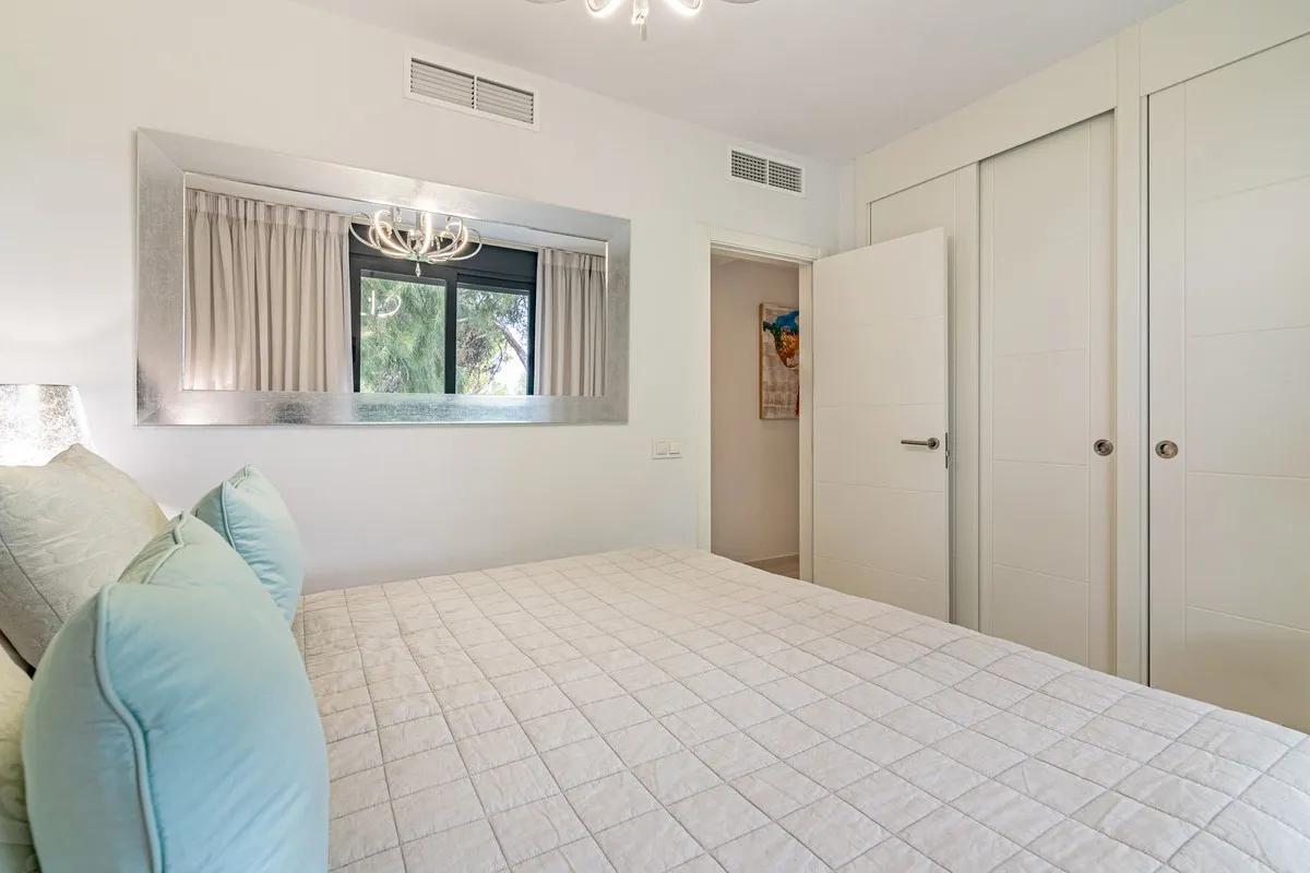 ef5d9b82-dba7-463e-8471-b67a38228208