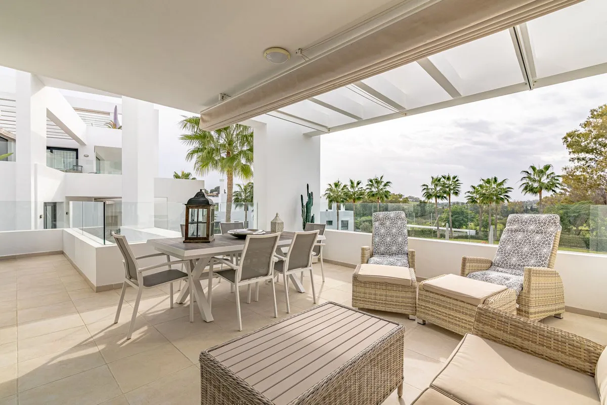 f650bb01-7eaf-4884-b3bc-d9da09d79672