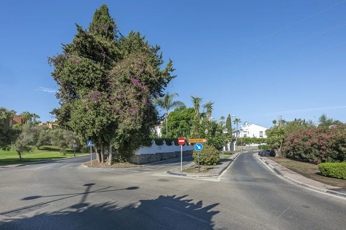 20ce17d7-9aef-4ee6-88b1-9f742c28a50b