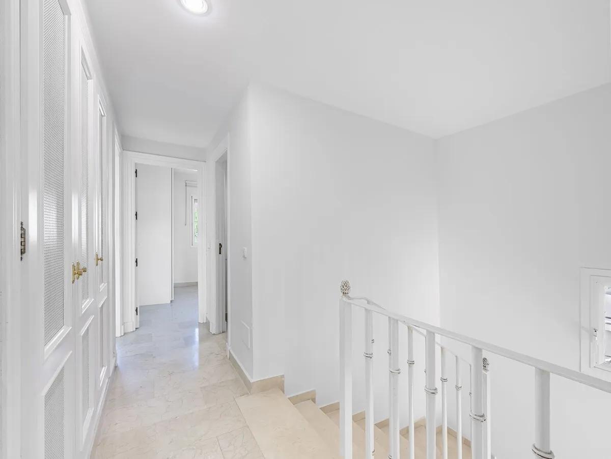 3a24080e-ebf7-4f13-b008-2a169e8e4bf0