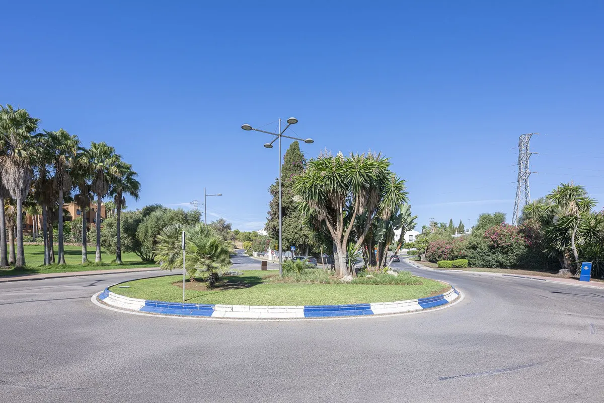 5d7f63bb-f013-448a-860b-8313952428ac