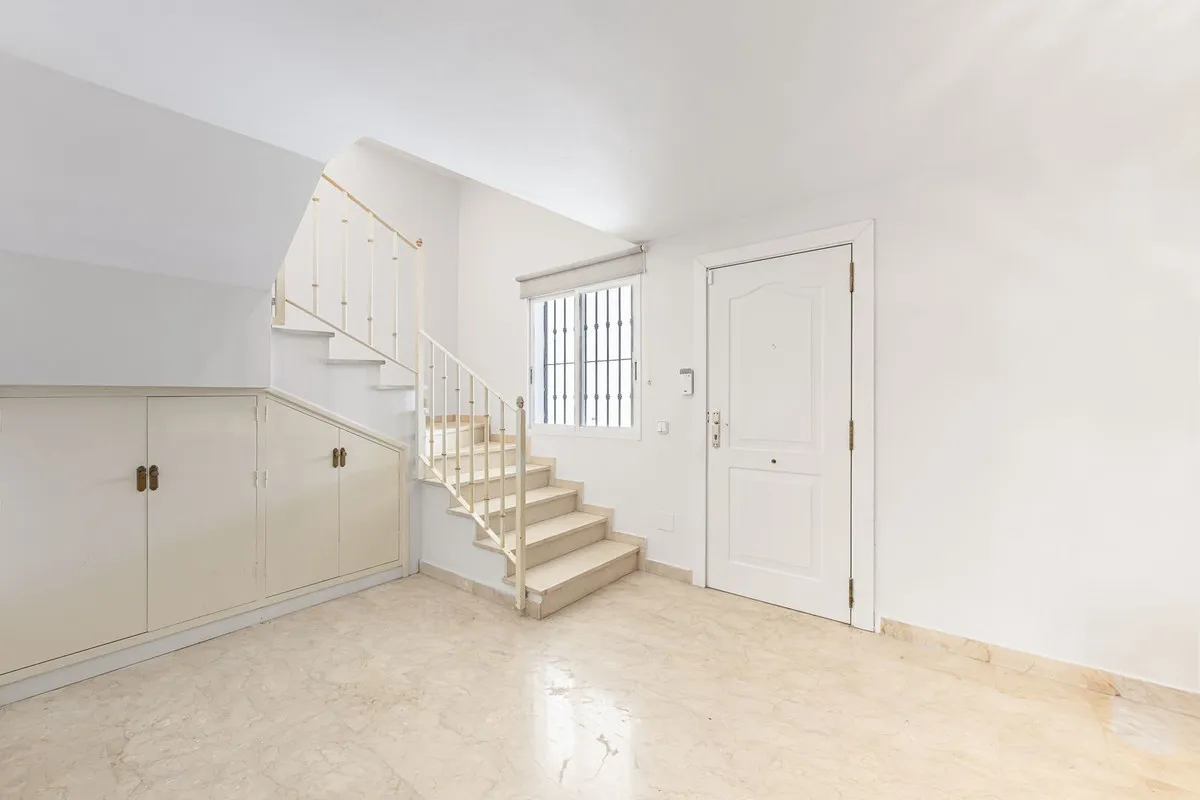 e237ba37-badf-4c56-9f0a-d80d252aaeb3