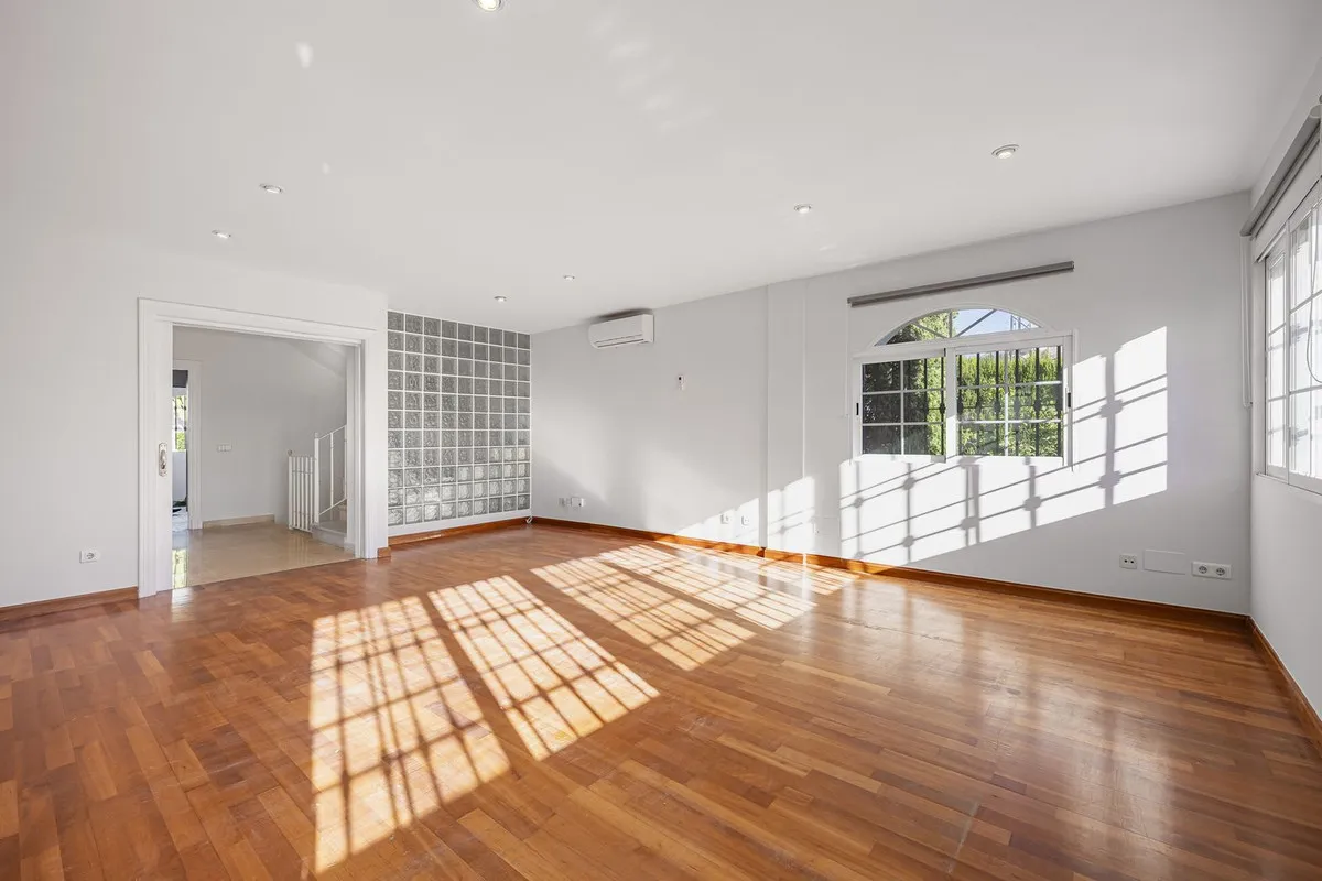 fcd62265-3628-4d04-8654-5ea1377f5dcc