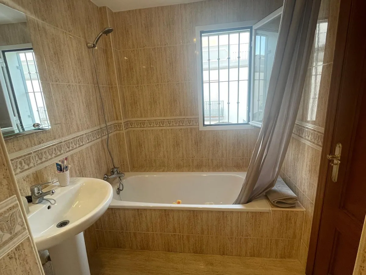 3c5ffa00-810f-4c96-8c2a-c52ded128f7c