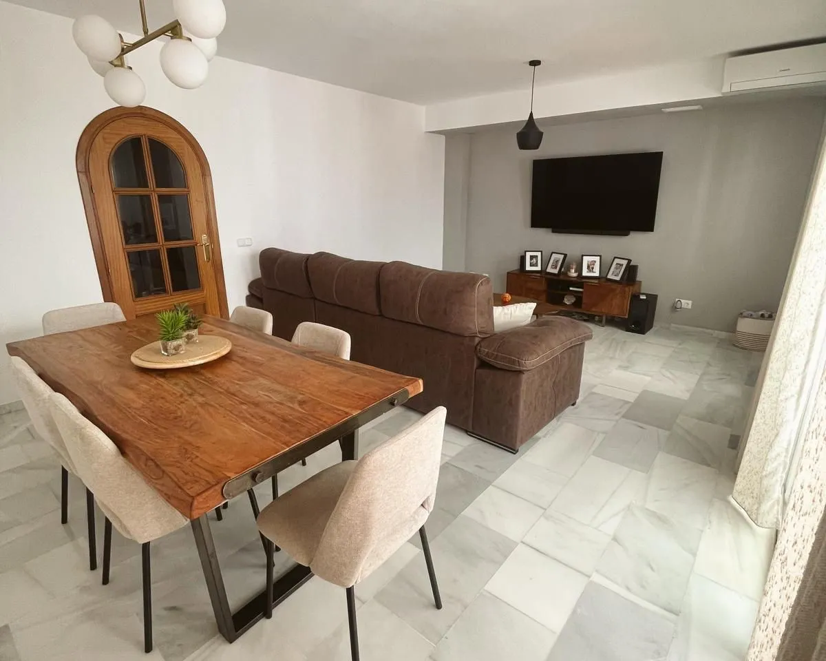 ebe4fbb6-2835-4454-b7cb-5d22f858b480