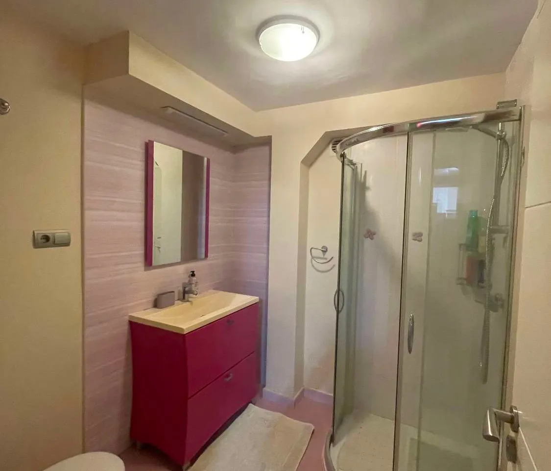 c72a8b51-d227-44bc-9b6d-17b86cf9b782