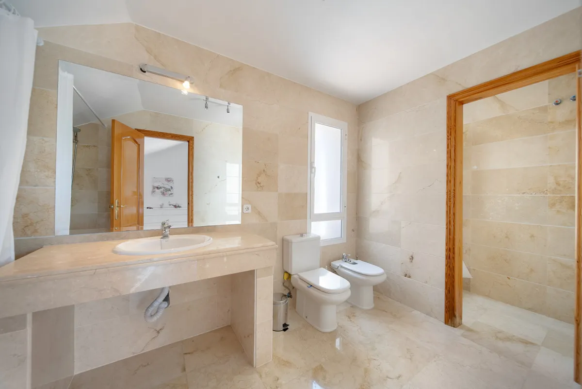 fe7ea36f-88e5-4318-88ac-01f1900837cd