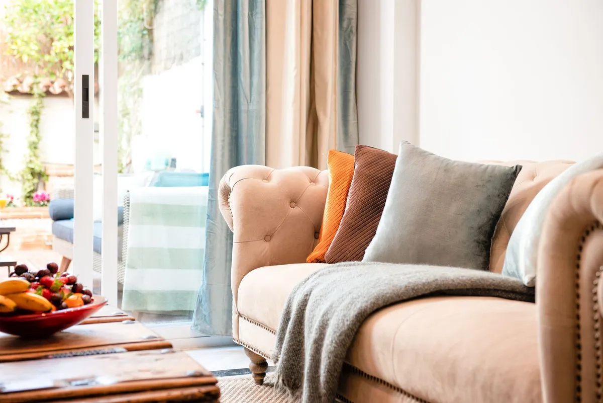 cdc4ece1-e911-40d6-9219-4a621fc7d1fa