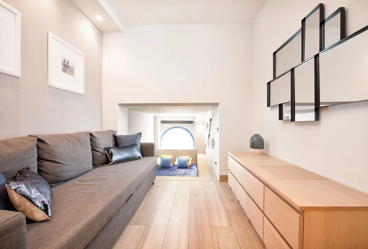 f1cb9598-3a1f-44ab-909b-b46743341eb3